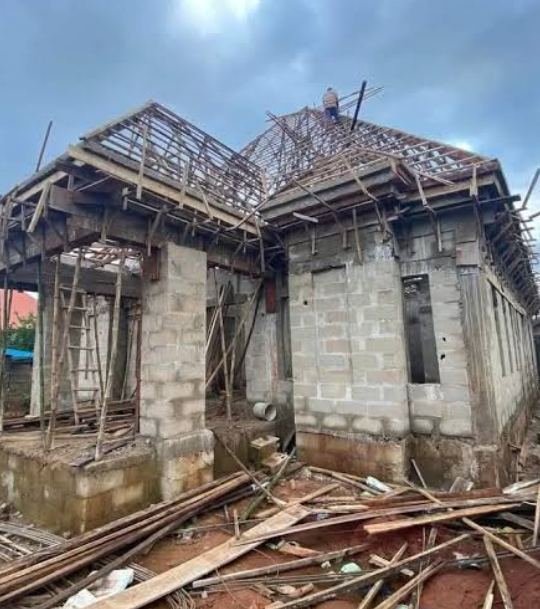 Girl Wakes Up in Uncompleted Building, Teacher Speaks Out