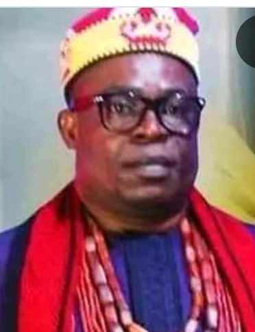 BREAKING NEWS: Gunmen Kill Imo Monarch, Five Others, Burn Bodies in Deadly Ambush