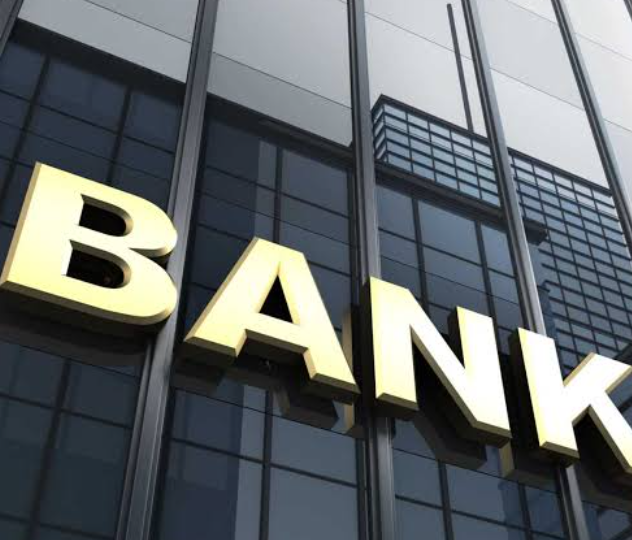 “They Smile at Your Money, But Not at You: The Quiet Humiliation Inside Nigeria’s Banking Halls”